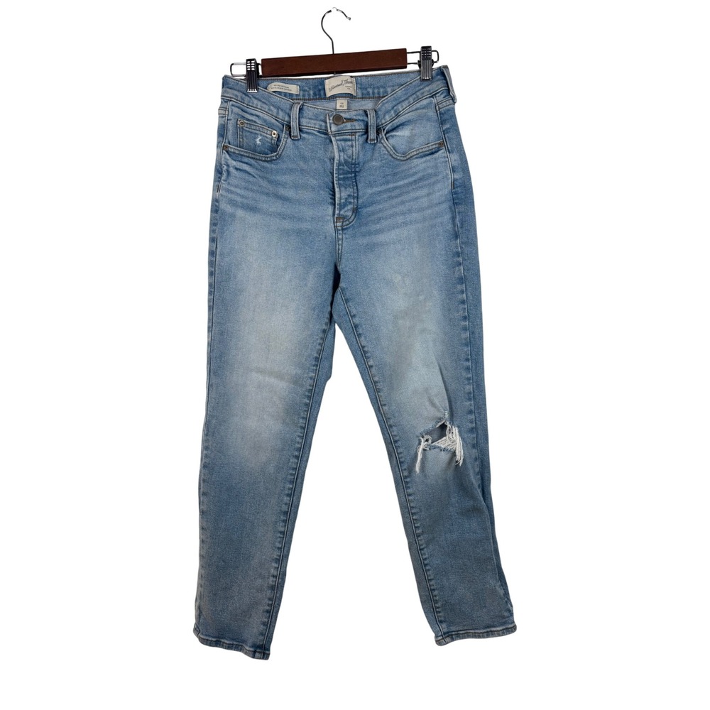 Universal Thread Womens 10R‎ Mid Rise 80s Slim Distressed Light Wash Jeans